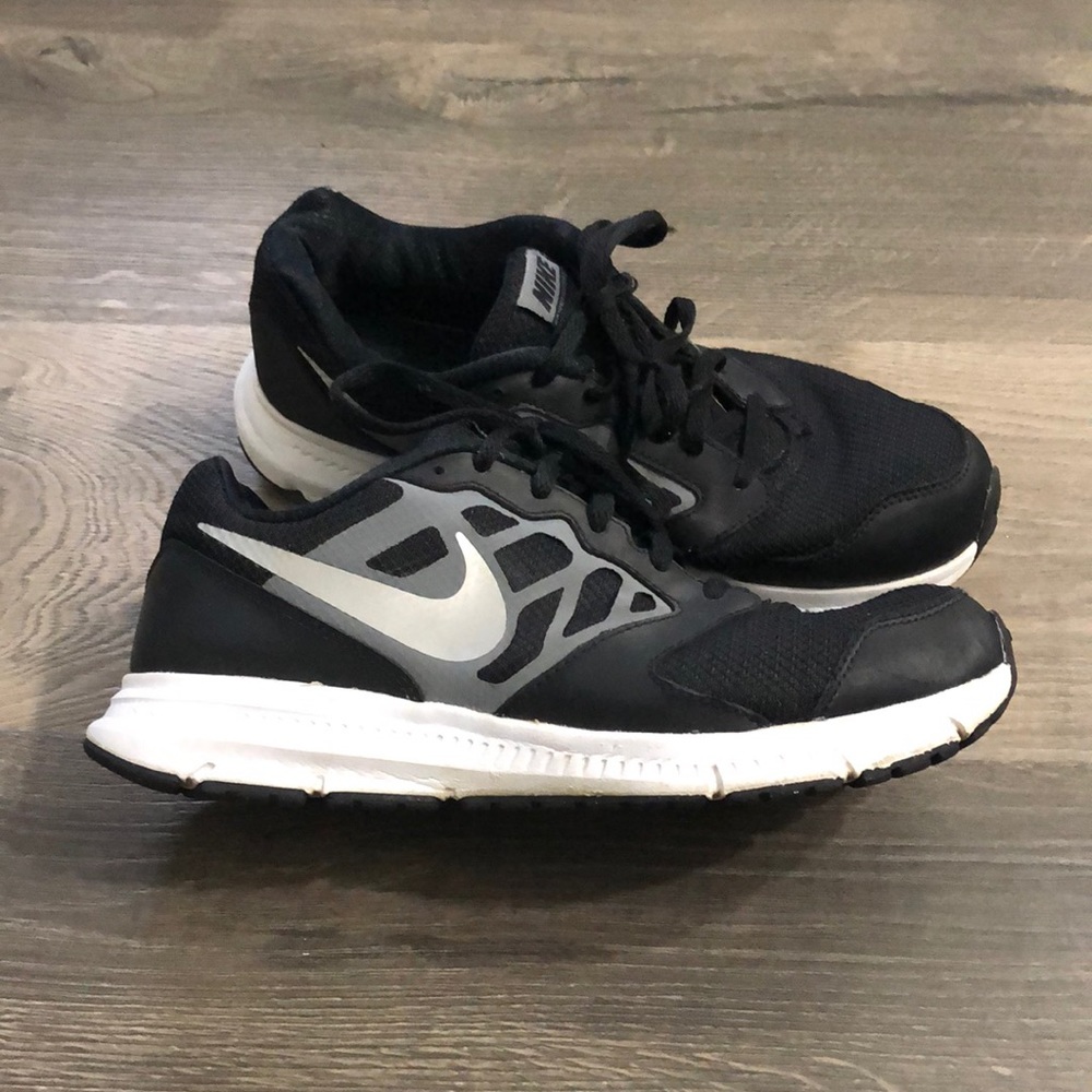 Nike shoes downshifter 6 - Youth size 7